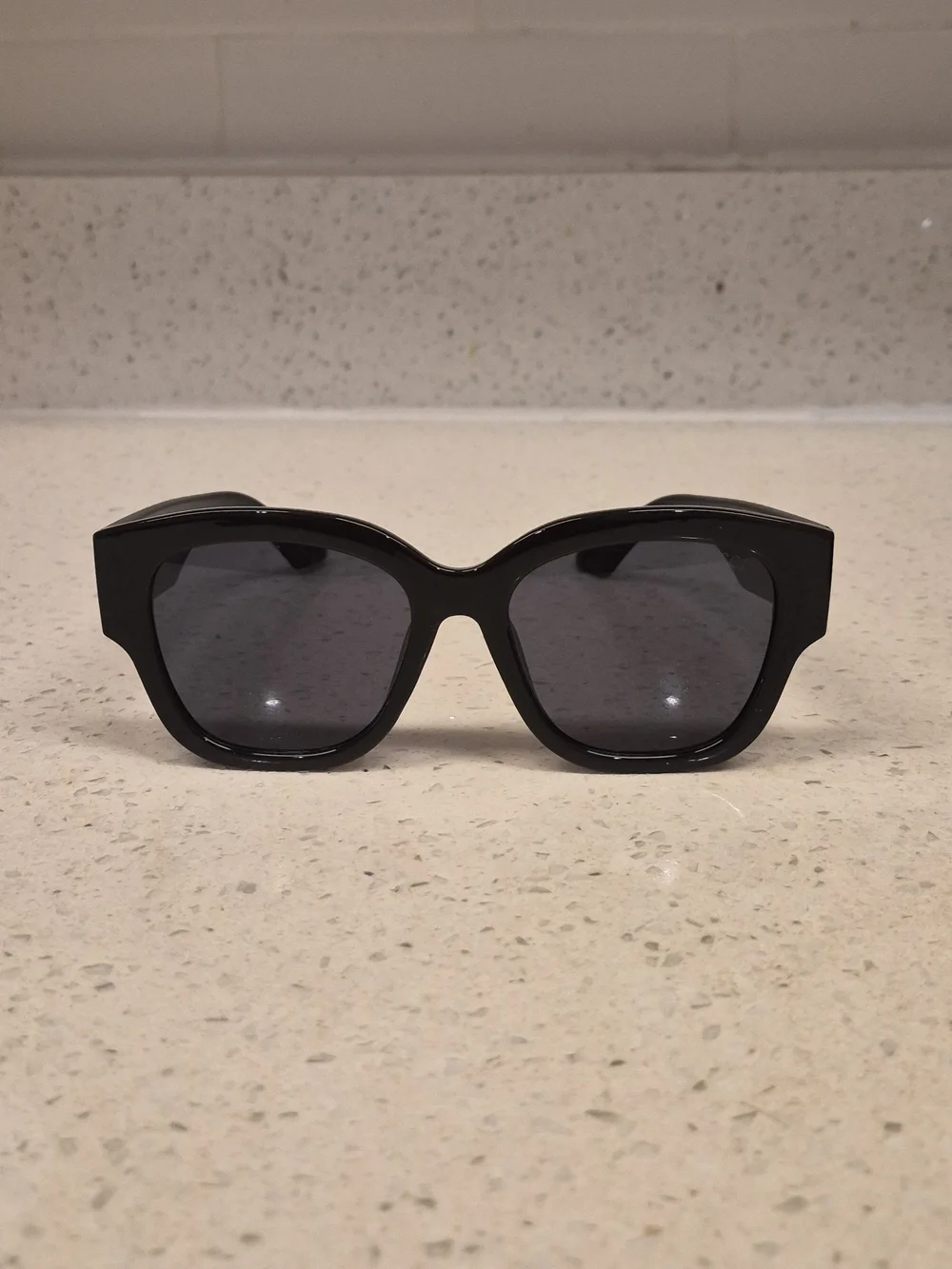 Gucci Black Oversized Square Sunglasses with Dark Grey Lenses